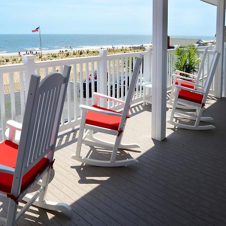 Adams Ocean Front Resort デューイ・ビーチ エクステリア 写真